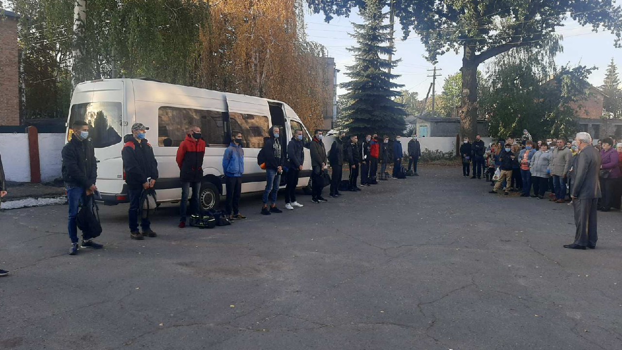 У Лубнах почався осінній призов